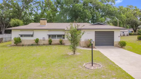 615 Third Ave, Lady Lake, FL 32159