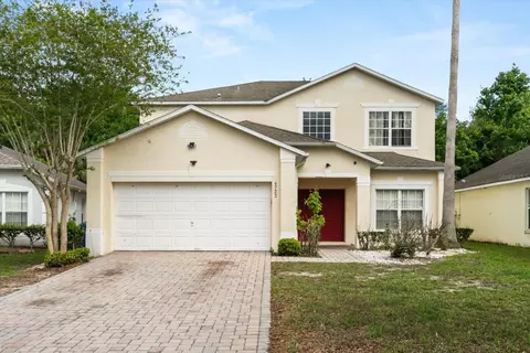 4722 Cumbrian Lakes Dr, Kissimmee, FL 34746