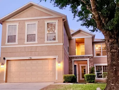 25012 Chipshot Ct, Sorrento, FL 32776