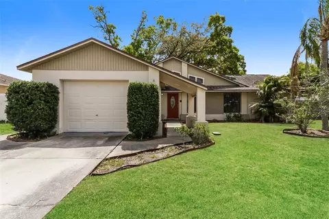 2440 Pinetta Ct, Holiday, FL 34691
