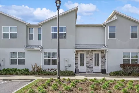 8008 Formosa Valley Pl, Kissimmee, FL 34747