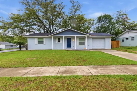 3715 Trianon Dr, Orlando, FL 32818