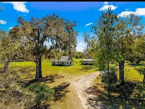 15950 NE 50th St, Williston, FL 32696