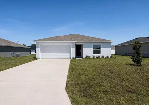 44 Willow Ln, Poinciana, FL 34759