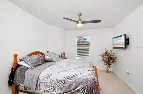 Bedroom - 910 Lascala Dr, Windermere, FL 34786 photo 4 of 4