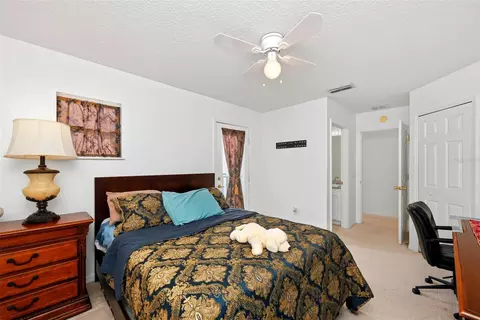 Bedroom - 910 Lascala Dr, Windermere, FL 34786 photo 3 of 4