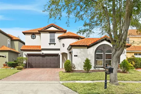 Exterior - 910 Lascala Dr, Windermere, FL 34786 photo 3 of 10