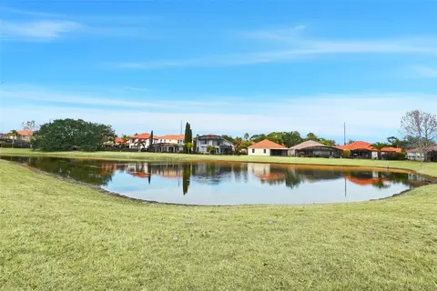 View/Area - 910 Lascala Dr, Windermere, FL 34786 photo 3 of 7