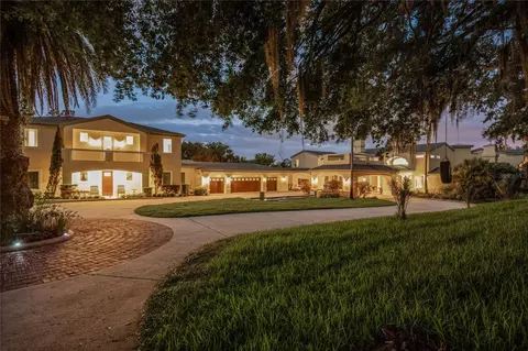 8866 Darlene Dr, Orlando, FL 32836