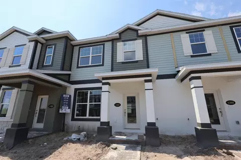 1402 Mount Royal Dr, Saint Cloud, FL 34771