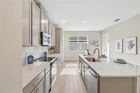 Kitchen - 1402 Mount Royal Dr, Saint Cloud, FL 34771 photo 1 of 5