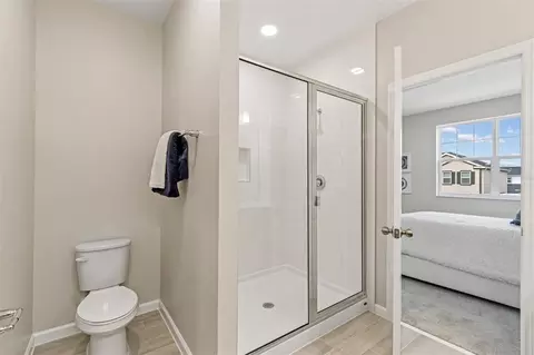 Bath - 1402 Mount Royal Dr, Saint Cloud, FL 34771 photo 3 of 4