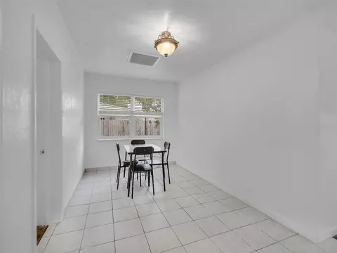 Dining - 2600 Euston Rd, Winter Park, FL 32789 photo 1 of 1