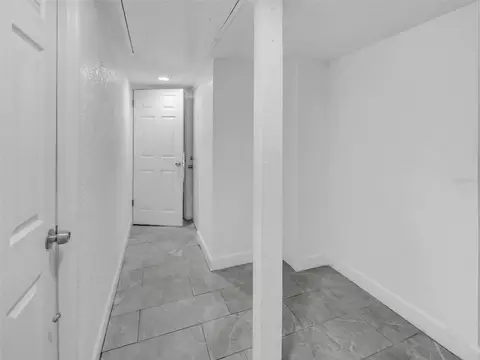 Entry Way - 2600 Euston Rd, Winter Park, FL 32789 photo 1 of 3