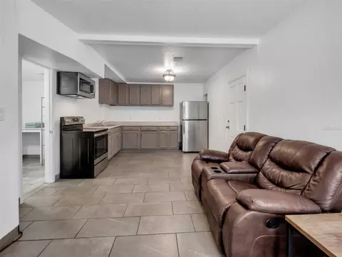 Kitchen - 2600 Euston Rd, Winter Park, FL 32789 photo 3 of 3