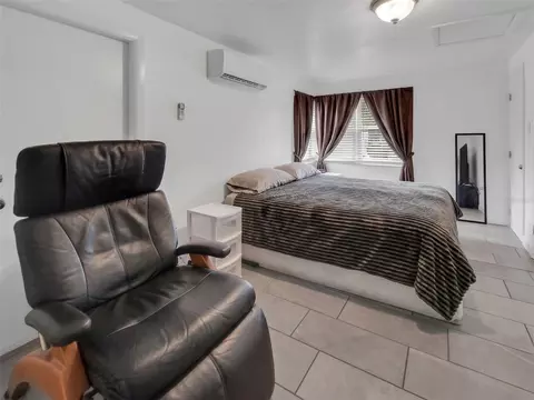 Bedroom - 2600 Euston Rd, Winter Park, FL 32789 photo 1 of 6