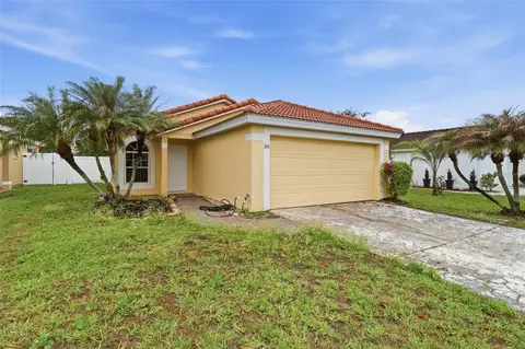 38 Vanna Ct, Orlando, FL 32807