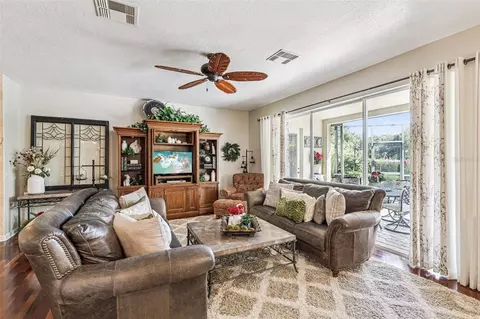 Living - 3304 Beazer Dr, Ocoee, FL 34761 photo 2 of 4