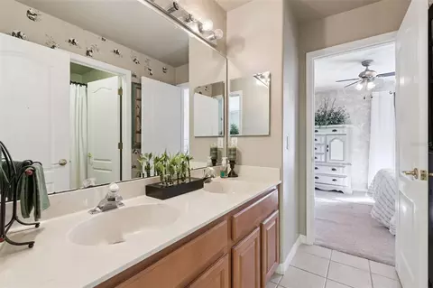 Bath - 3304 Beazer Dr, Ocoee, FL 34761 photo 4 of 6