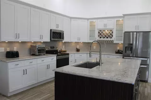 Kitchen - 4529 Caesar Ave, Orlando, FL 32833 photo 1 of 8