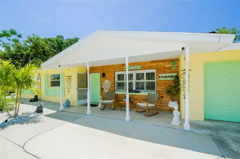 2436 Constitution Blvd, Sarasota, FL 34231