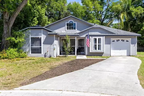Exterior - 601 Arlington Ct, Eustis, FL 32726 photo 2 of 3