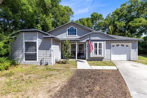 601 Arlington Ct, Eustis, FL 32726
