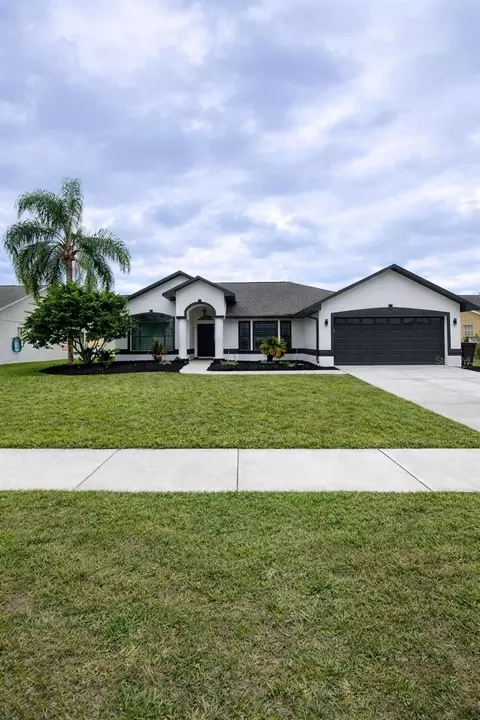 2398 Sweetwater Blvd, Saint Cloud, FL 34772
