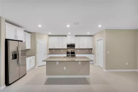 Kitchen - 2840 Muller Oak Loop, Ocoee, FL 34761 photo 2 of 7