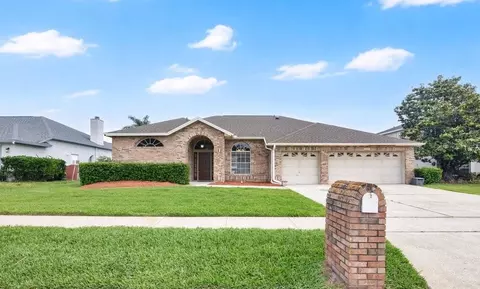 2210 Blossomwood Dr, Oviedo, FL 32765