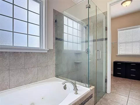 Bath - 4441 Deer Run Rd, Saint Cloud, FL 34772 photo 2 of 7