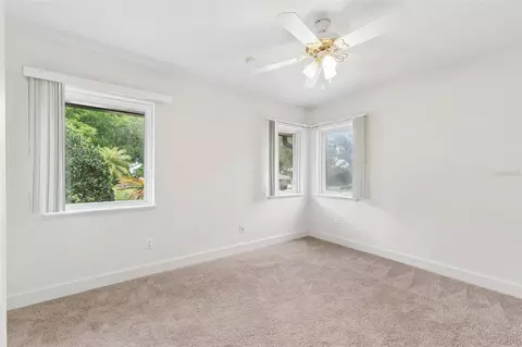 Bedroom - 4301 Down Point Ln, Windermere, FL 34786 photo 1 of 4