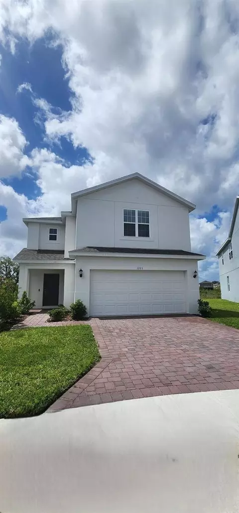 1203 Island Slough Ln, Davenport, FL 33837