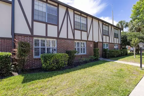 5441 Hansel Ave #J15, Orlando, FL 32809