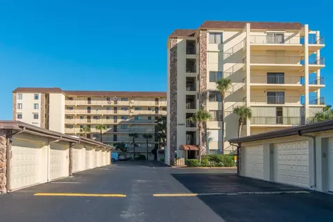 3060 N Atlantic Ave #102, Cocoa Beach, FL 32931