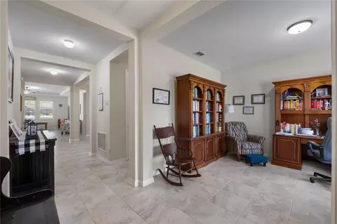 Entry Way - 5414 Manchester Dr, Saint Cloud, FL 34771 photo 4 of 12