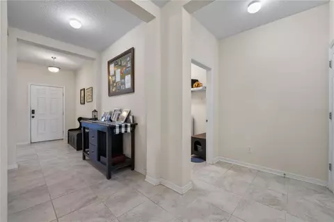 Entry Way - 5414 Manchester Dr, Saint Cloud, FL 34771 photo 8 of 12