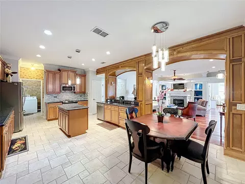 Kitchen - 2643 Cabernet Cir, Ocoee, FL 34761 photo 7 of 7