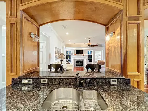 Kitchen - 2643 Cabernet Cir, Ocoee, FL 34761 photo 6 of 7