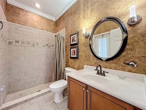 Bath - 2643 Cabernet Cir, Ocoee, FL 34761 photo 1 of 8