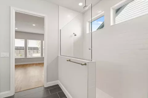Bath - 6452 Quest St, Saint Cloud, FL 34771 photo 1 of 4
