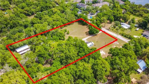 806 S Lake Pleasant Rd, Apopka, FL 32703