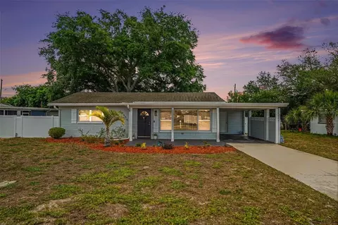 10555 109th St, Largo, FL 33778