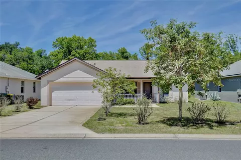 2763 Athens Dr, Leesburg, FL 34748