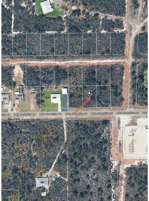 2912 Lake Josephine Dr, Sebring, FL 33875