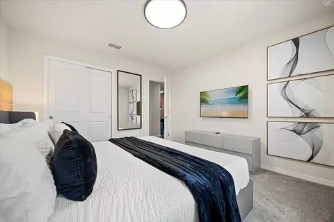 Bedroom - 15952 Cape Coral Loop, Clermont, FL 34714 photo 10 of 14