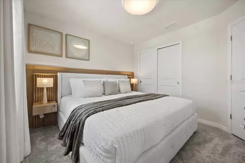 Bedroom - 15952 Cape Coral Loop, Clermont, FL 34714 photo 3 of 14