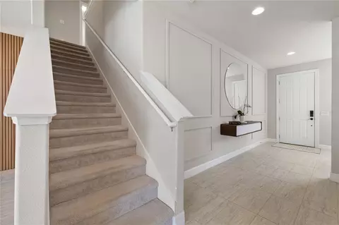 Entry Way - 1623 Regal River Cir, Ocoee, FL 34761 photo 5 of 7