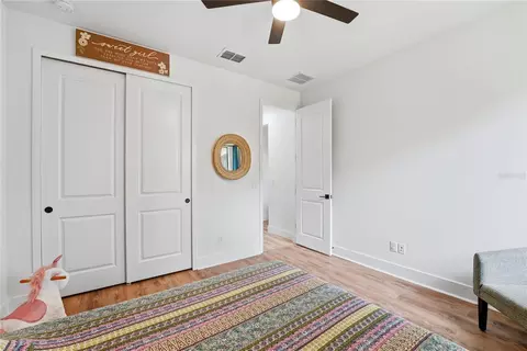 Bedroom - 4730 Quail Roost Rd, Saint Cloud, FL 34772 photo 5 of 7