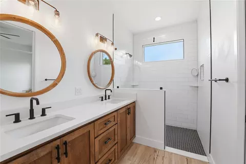 Bath - 4730 Quail Roost Rd, Saint Cloud, FL 34772 photo 1 of 4